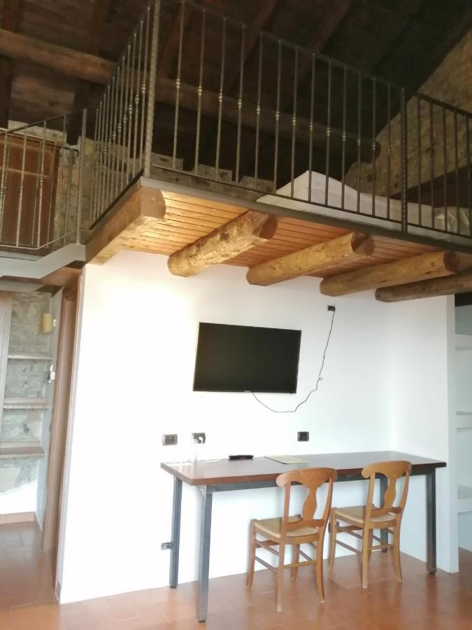 Гостевой дом Cascina Belvedi Кланеццо Экстерьер фото