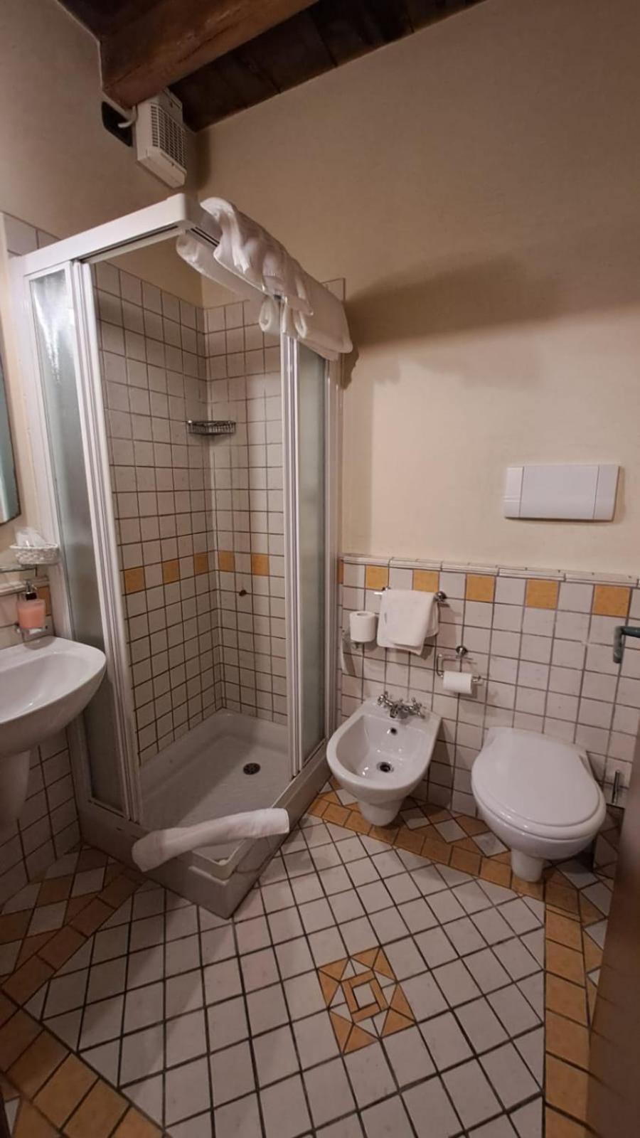 Гостевой дом Cascina Belvedi Кланеццо Экстерьер фото